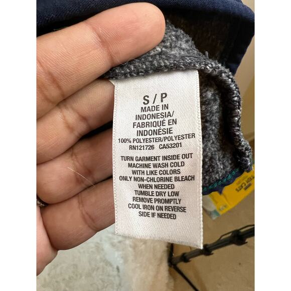 Prince and Fox Grey Women's Pullover Sweater w/Pocket Size SP - Picture 3 of 4